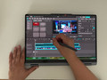Lenovo Yoga 7 2-in-1 Copilot+ PC OLED 16ILL10 - 16" - Intel Core Ultra 7 - 32GB RAM/1TB SSD (Bild 7 von 8)