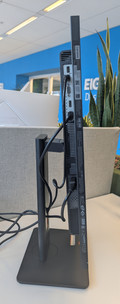 Lenovo ThinkVision P32p-30 (Image 3 of 4)