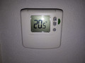 Honeywell Home DT90E Zimmerthermostat (kabelgebunden) (Bild 2 von 2)