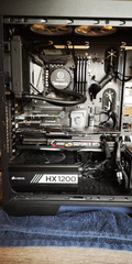 MSI GeForce RTX 2080 Ti GAMING X TRIO 11G (Bild 2 von 2)