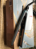 Remington Shine Therapy Pro S9300 Hair Straightener (Image 1 of 1)