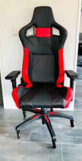 Corsair T1 Race Gaming Chair Black (Image 2 of 8)