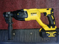 DeWalt DCH133NT-XJ  (without battery) (Image 1 of 1)