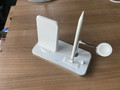 ZENS Kabellose Ladegerät 10 W mit Ständer und AirPods Dockingstation + Watch Stand Weiß (Bild 2 von 2)
