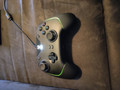 Razer Wolverine V2 Gaming Controller Xbox One / Series X - Black (Image 1 of 1)