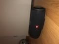 JBL Charge 4 Gelb (Bild 2 von 40)