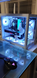 NZXT Kraken Z63 (Image 1 of 3)