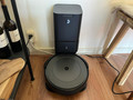 iRobot Roomba i5+ (i5654) (Image 2 of 3)