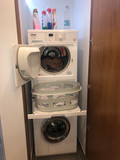 BlueBuilt Universal Stacking Kit for Washing Machine and Dryer (Image 1 of 5)