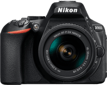 Nikon D5600 + 18-55mm VR Nikon Spiegelreflexkamera