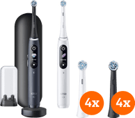 Oral-B iO - 8n Weiß und Schwarz Duopack + Aufsteckbürsten iO Ultimate Clean (8 Stück) Elektrische Zahnbürste