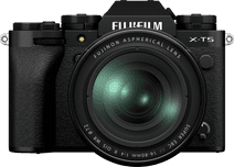 Fujifilm X-T5 Schwarz + XF 16-80mm f/4 Systemkamera mit APS-C-Sensor