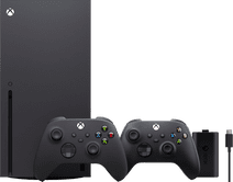 Xbox Series X + Microsoft Xbox Controller Black + Play & Charge Kit Xbox Series X and Xbox Series S console