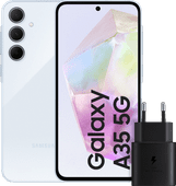 Samsung Galaxy A35 128GB Hellblau 5G + Samsung 25 Watt Schnellladegerät Schwarz Samsung A Serie Angebot