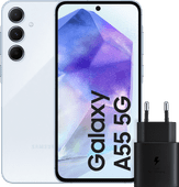 Samsung Galaxy A55 128GB Hellblau 5G + Samsung 25 Watt Schnellladegerät Schwarz Samsung A Serie Set