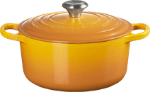 Le Creuset Signature Dutch Oven 24cm Nectar Enamel pans