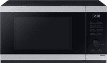 Samsung MG32DG4524CTE1 Microwave with extra large capacity