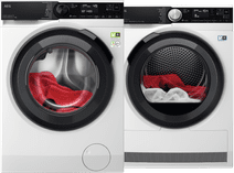 AEG LR9W75490 + AEG TR9DW80690 9kg washing machine and dryer set