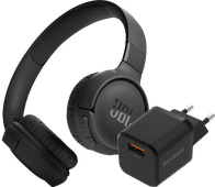 JBL Tune 520BT Black + BlueBuilt Quick Charge Charger with USB-A Port 18W Black JBL headphones