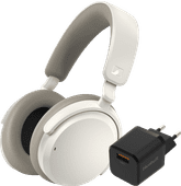 Sennheiser Accentum Wireless Weiß + BlueBuilt Quick-Charge-Ladegerät USB-A-Port 18 W Schwarz Weißen Kopfhörer