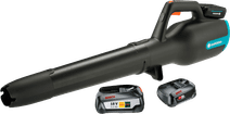 GARDENA PowerJet 18V P4A 2.5Ah Battery (2x) Starter Kit Leaf blower with medium blowing power