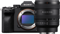 Sony A7 IV + FE 24-50mm f/2.8 G Sony Vollformat-Systemkamera