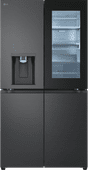 LG GMG960EVEE Fridge with ice cubes