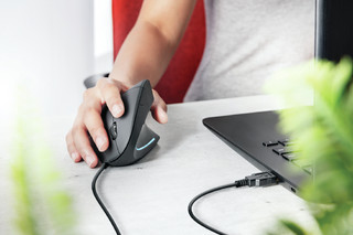 Kabelgebundene ergonomische Maus Trust Verto