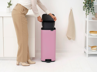 Brabantia Bo Treteimer 30 Liter Lilac Pink