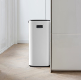 Brabantia Bo Touch Bin 60 Liter White