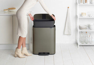 Brabantia Bo Pedal Bin 60 Liter Platinum