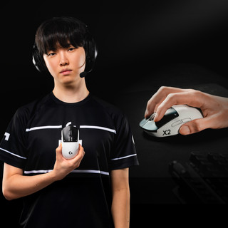 Logitech G PRO X2 SUPERSTRIKE LIGHTSPEED Wireless Gaming Mouse