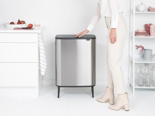 Brabantia Bo Touch Bin Hi Abfalleimer 60 Liter mit Inneneimer Matt Steel Fingerprint Proof