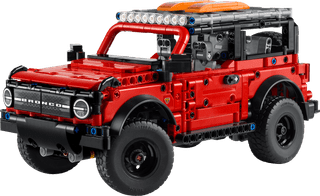 LEGO Technic Ford Bronco Offroader 42213