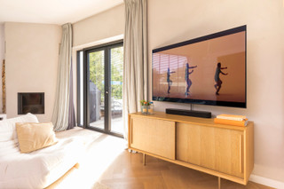 BlueBuilt Feste Wandhalterung 50 Zoll - 75 Zoll Schwarz
