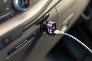 OtterBox Phone Mount Car with MagSafe Magnet + BlueBuilt Car Charger Quick Charge