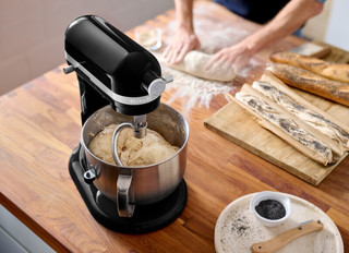 KitchenAid Artisan Bowl-Lift 5KSM70SHXEOB Onyx-Schwarz