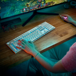 Logitech G915 X Lightspeed Wireless Gaming-Tastatur Weiß Qwertz