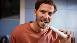 Philips Sonicare 6100 Series HX7400/01 Weiß