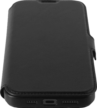 BlueBuilt Apple iPhone 16 Pro Max Book Case Leather Black + Privacy Filter Screen Protector Duo Pack