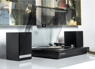 Victrola Automatic Black
