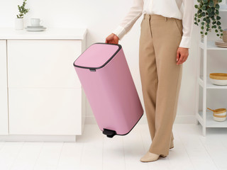 Brabantia Bo Treteimer 30 Liter Lilac Pink