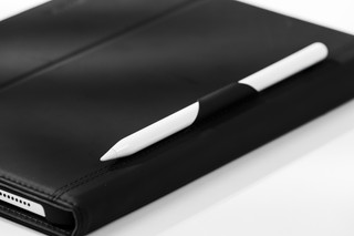 BlueBuilt Apple iPad (2025/2022) Book Case Schwarz