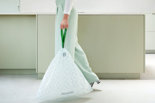 Brabantia Bo Treteimer 60 Liter Weiß + Müllbeutel (120 Stück)