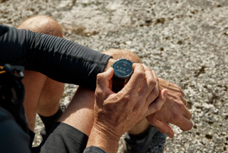 Garmin Fenix 8 Pro Grau LTE 47 mm
