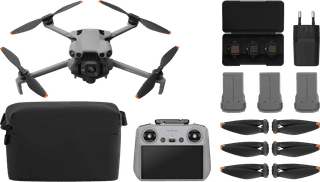 DJI Mini 5 Pro Fly More Combo + BlueBuilt Charger