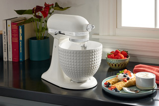 KitchenAid Artisan Mixer 5KSM156CXEPL Porcelain White