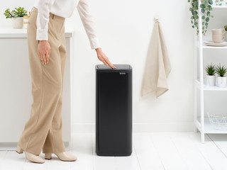 Brabantia Bo Touch Bin 30L Matte Black