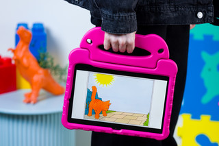 BlueBuilt Samsung Galaxy Tab A9 Plus Kids Cover Rosa