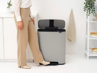 Brabantia Bo Treteimer 2 x 30 Liter Soft Grey